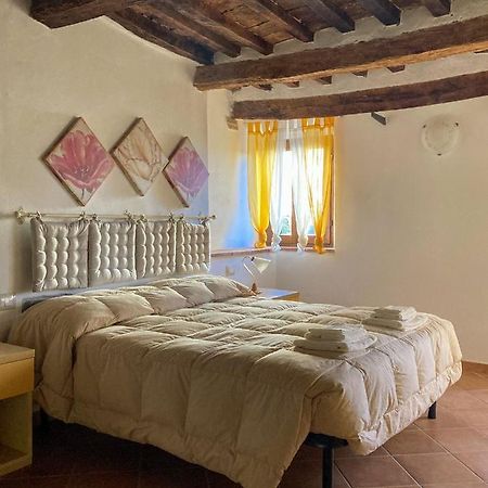 Agora Apartment Montecatini Val di Cecina Ngoại thất bức ảnh